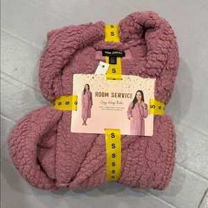 Room Service Cozy Mauve Robe